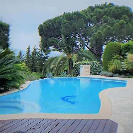 8 Pers A Spacieuse, Piscine Vue Mer Villa